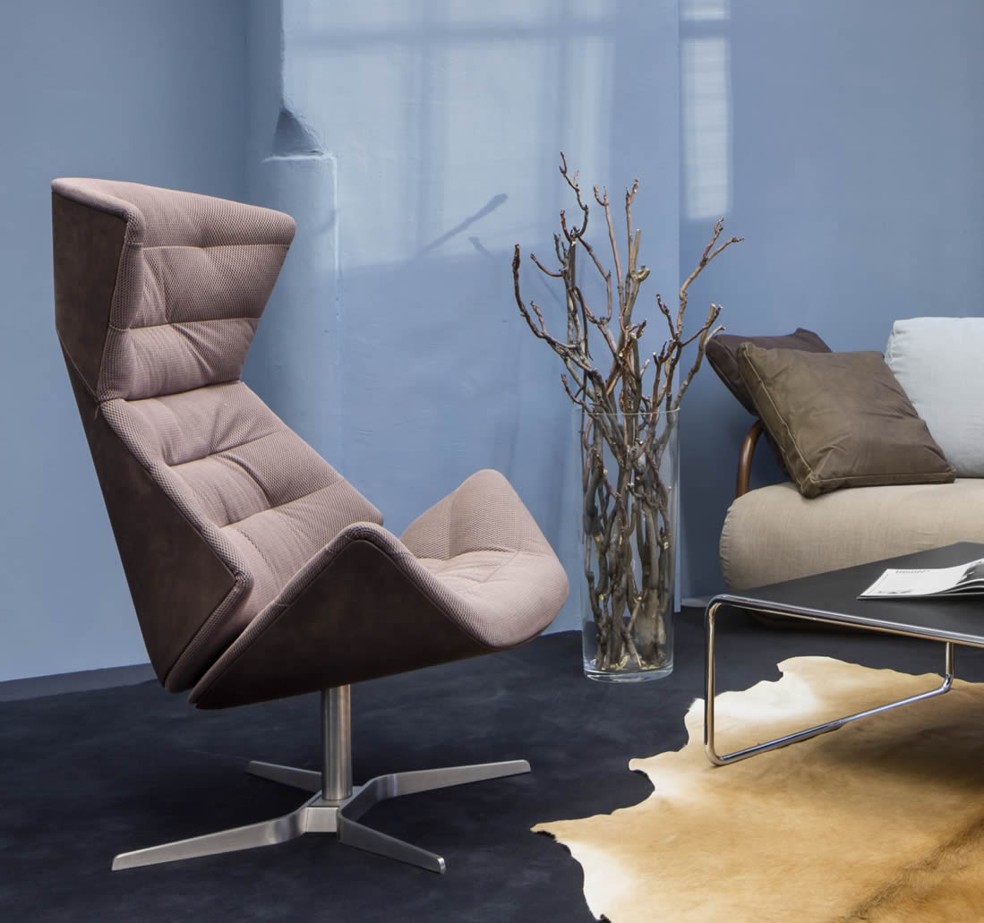 Lounge Sessel 808 "Air" mit Hocker