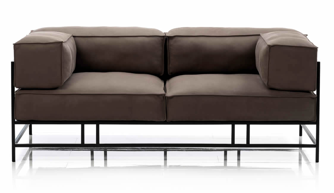 Sofa easy pieces forever