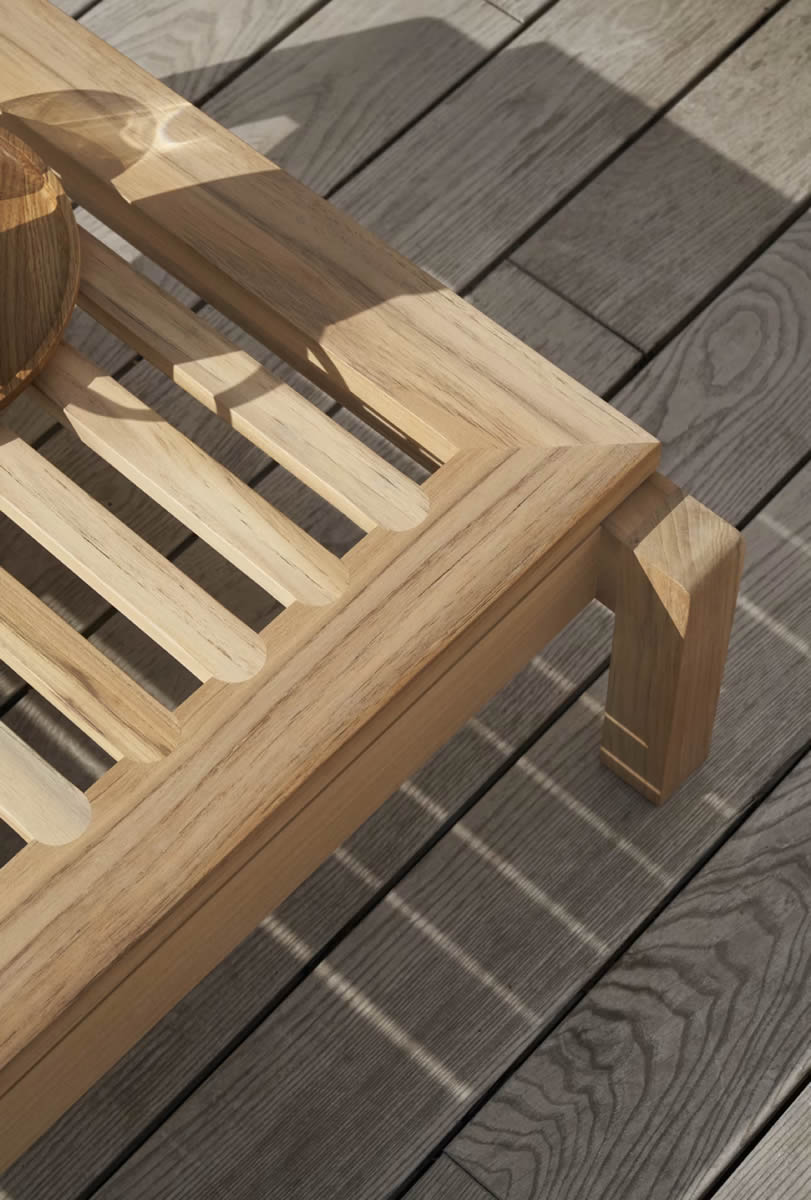 AH604 Outdoor Lounger