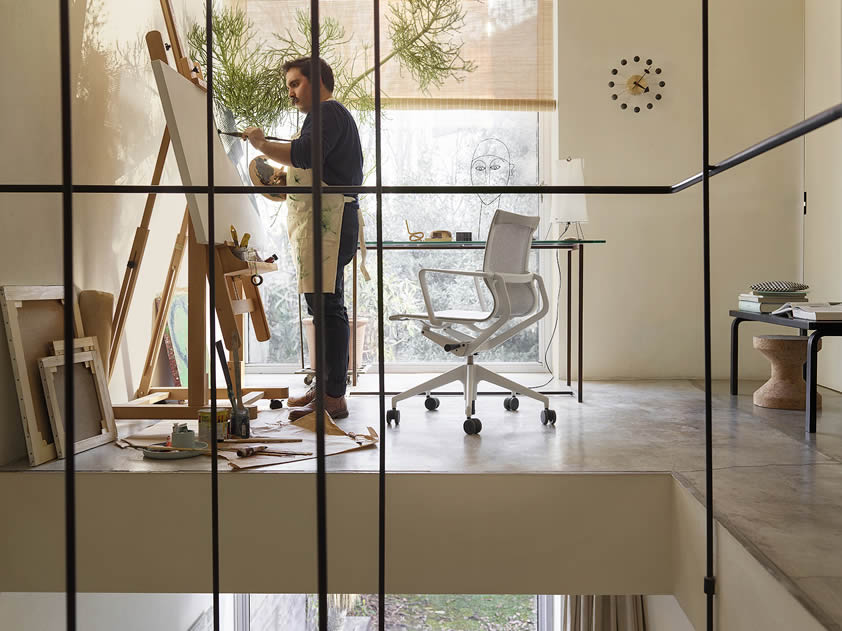 Ball Clock schwarz/Messing