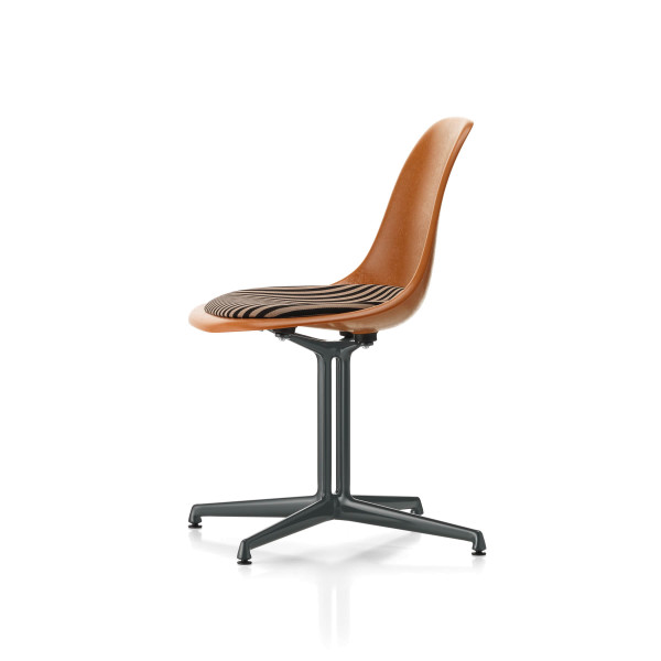 Eames Fiberglass Side Chair La Fonda limitierte Edition